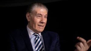 Víctor Hugo Morales: “Mi cuerpo está muy envejecido, el virus te tira para abajo”
