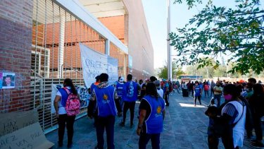 El 23 de marzo, el grupo organizó un escrache contra la mujer que denunció a Báez por abuso. (foto: archivo)