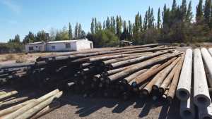 Vecinos de Las Perlas denuncian contaminación con alquitrán