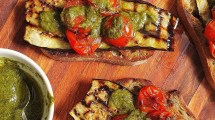 Imagen de Bruschettas con berenjenas y tomatitos para saborear el finde que llega