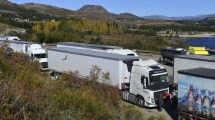 Imagen de Los camioneros chilenos plantean que la situación es crítica en Samoré con los cortes de ruta