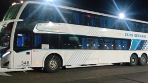 25 de 31 turistas en viaje desde Ushuaia a El Chaltén dan positivo de coronavirus
