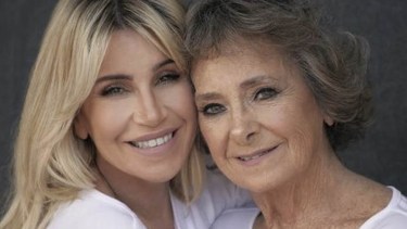 La madre de Florencia Peña padece una enfermedad oncológica y pudo ser operada. 