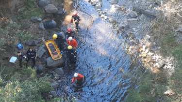 En abril, rescatistas encontraron el cuerpo de una joven turista que había salido a caminar y cayó al arroyo Goye. Archivo