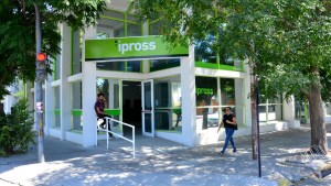 La Provincia sube su asistencia al Ipross, con transferencias por 1.200 millones