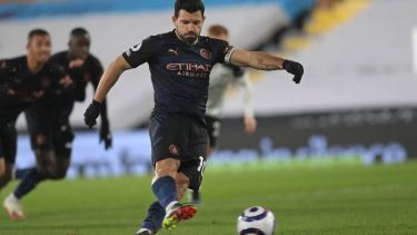 El Kun Agüero se quiere despedir del Manchester City, ganando la Champions League.
