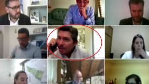 «Sos un pelt*d! atómico»: un diputado fue escrachado por Zoom cuando insultaba a un colaborador