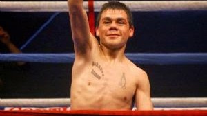 Reveco volvió al boxeo con una victoria en las tarjetas