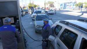 Una decena de localidades al borde de quedar sin combustibles