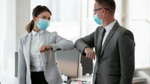 Los trabajadores argentinos sufren por la falta de contacto con sus colegas