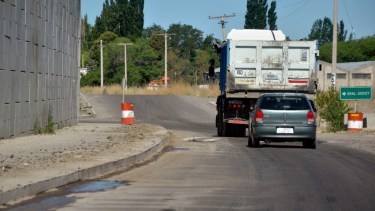 Comenzará el montaje de pasarelas peatonales sobre la Ruta 22 en Godoy