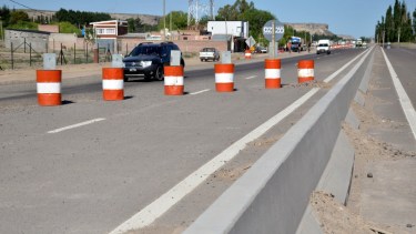 Hoy comenzará a montarse el primer puente peatonal elevado sobre la Ruta 22 en General Enrique Godoy.