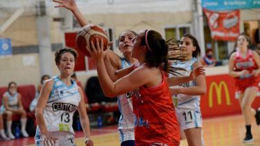Independiente le ganó el viernes a Centenario por amplio margen. Después el torneo se suspendió. Foto: gentileza Matías Subat (Aguante Neuquén)