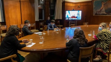 Vizzoti dialogando con los gobernadores de la Patagonia. Foto: Prensa Ministerio de Salud de Nación