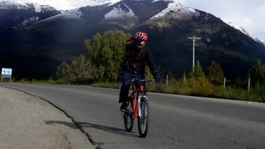 Un proyecto en el Senado busca incorporar pautas para la seguridad de los ciclistas. Foto: Archivo