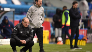 Leeds de Bielsa superó a Tottenham y sueña con jugar una copa europea