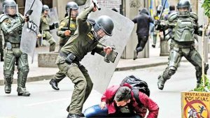 Por qué Colombia está sumida en el caos desde hace una semana