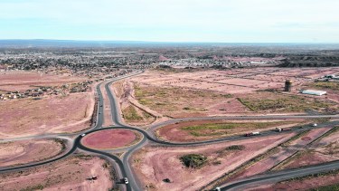 Panorámica de la zona de la urbanización de los 869 lotes con servicios que se entregarán, en etapas, desde septiembre a diciembre. (Fabián Ceballos)