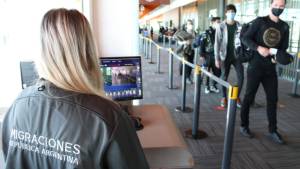 Quedó detenido el pasajero que regresó de Miami y ocultó que tenía coronavirus