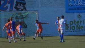 Muchos goles y los mismos líderes en la Liga Confluencia