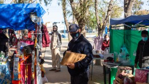 Advierten sobre un falso cobrador de impuestos que quiere estafar en Roca