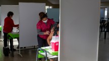 Imagen de Vacunan a 400 maestros y porteros y luego empiezan con segundas dosis en Roca