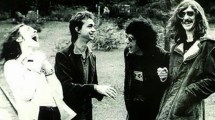 Imagen de Difunden imágenes inéditas del histórico show de Serú Girán en La Rural