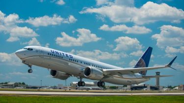El vuelo esperó la aprobación de la ANAC para retornar el país.-