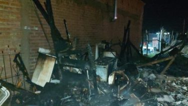 Creen que un cortocircuito causó el origen del incendio. Foto: Gentileza Centenario Digital