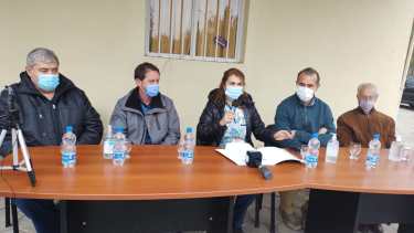 La directora del López Lima, Ana Senesi, junto a referentes de la Clínica Roca y del Sanatorio Juan XXIII.