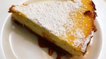 Imagen de «Cala» Calabrese nos comparte una torta de ricota y dulce de leche