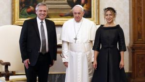 Alberto Fernández viaja a Europa para reunirse con presidentes y con el Papa