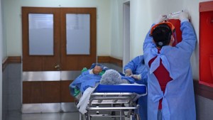 Desbordó el sistema de salud en Cipolletti: «La culpa es de todos»