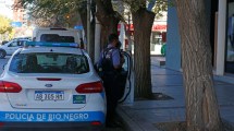 Imagen de Asalto comando en pleno centro de Roca: se llevaron dinero y maniataron a una persona