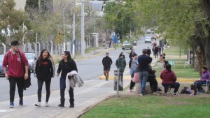 Neuquén no suspende deportes y hará controles exhaustivos de las restricciones