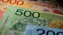 Imagen de El Gobierno oficializó el aumento del salario mínimo, vital y móvil