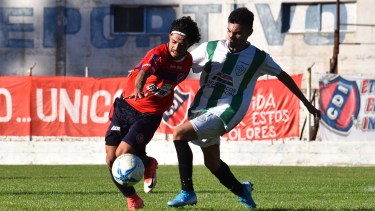 El fútbol estará parado, por lo menos, hasta el 15 de mayo en Río Colorado. Foto: archivo Jorge Tanos. 