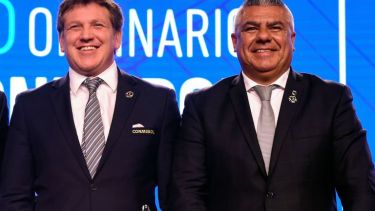 Alejandro Domínguez y Claudio Tapia. Los presidentes de Conmebol y AFA, respectivamente, tienen cada vez más peso. 