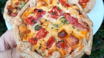 Imagen de Mini tartas de queso, albahaca y tomate