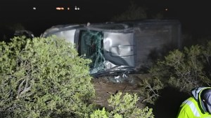 Vuelco de una camioneta en la ruta 17, cerca de Plaza Huincul