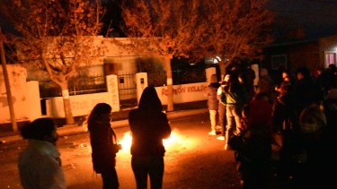 Tras fuerte presión de vecinos de Río Colorado, trasladaron a condenado por abuso sexual