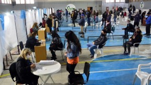Covid-19: se inicia la vacunación para mayores de 35 años sin factores de riesgo en Viedma