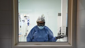 Río Negro volvió a bajar los activos de coronavirus en una semana de crecimiento