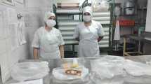 Imagen de Mensajes de aliento con el almuerzo, la tierna idea de un hospital de Neuquén para pacientes Covid