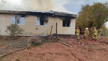 La explosión ocurrió en la escuela albergue 144 de Aguada San Roque, a 60 km de Añelo, epicentro de Vaca Muerta. Foto: Gentileza