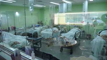 a terapia intensiva en el hospital de Cipolletti está colmada de pacientes. Foto: Florencia Salto