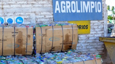Los municipios de Huergo y Regina iniciaron la campaña de recolección de envases de plaguicidas.