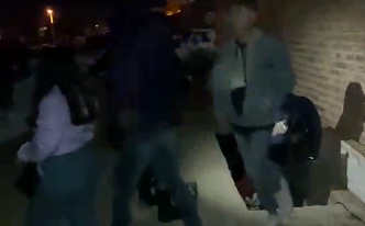 Calculan que 150 personas estaban en el sótano de la vivienda, en la zona norte. (foto: captura video)