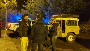 La investigación busca determinar cómo cayó la joven que murió en un arroyo en Bariloche