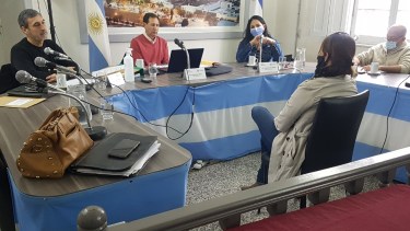 Entrevistan a postulantes para el cargo de Juez de Paz titular de Regina. (Foto Néstor Salas)